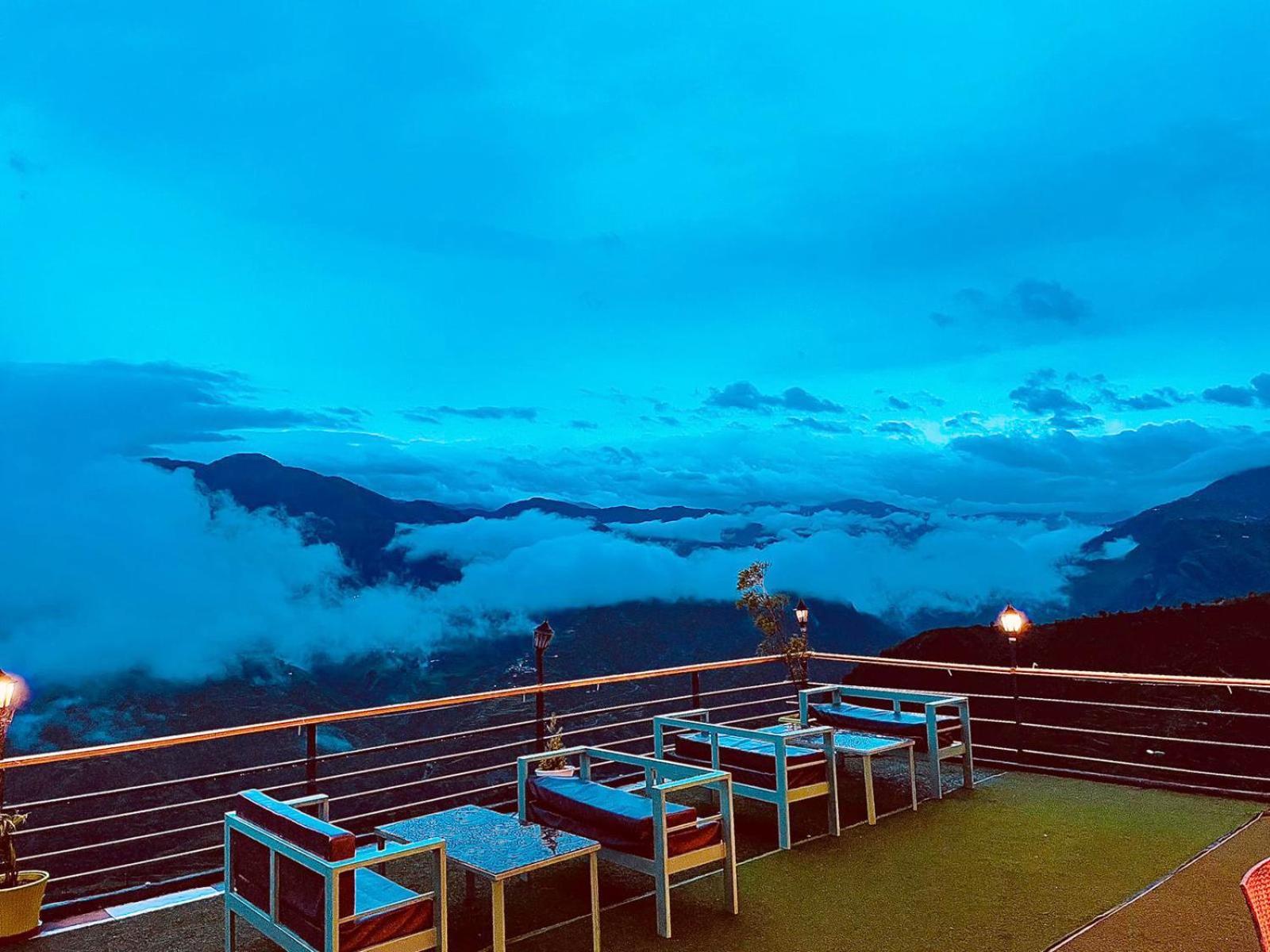Living On The Edge A Luxury Stay موسوري المظهر الخارجي الصورة