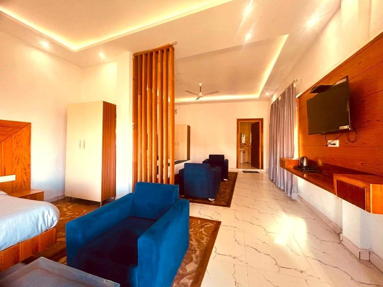 Living On The Edge A Luxury Stay موسوري المظهر الخارجي الصورة