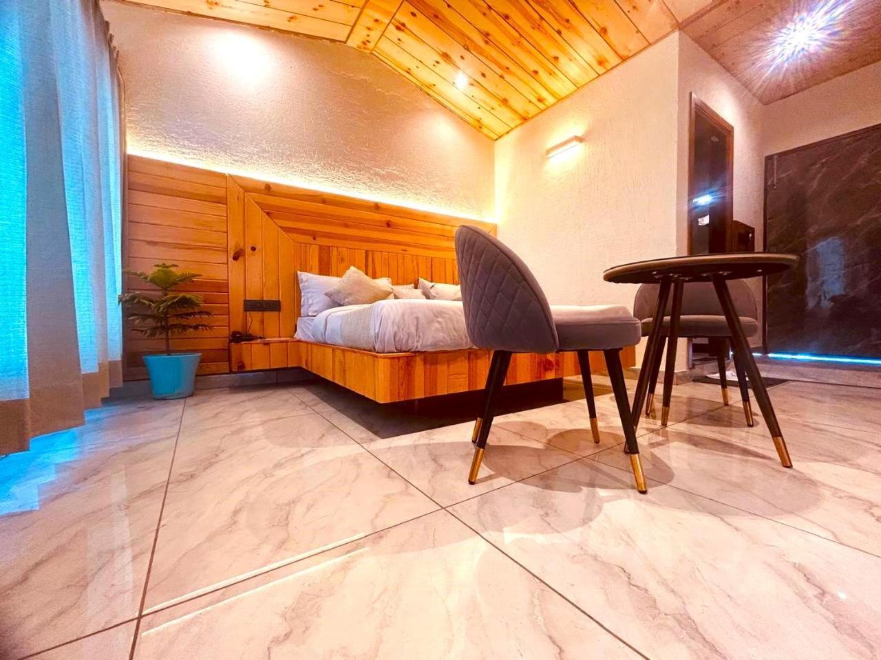 Living On The Edge A Luxury Stay موسوري المظهر الخارجي الصورة