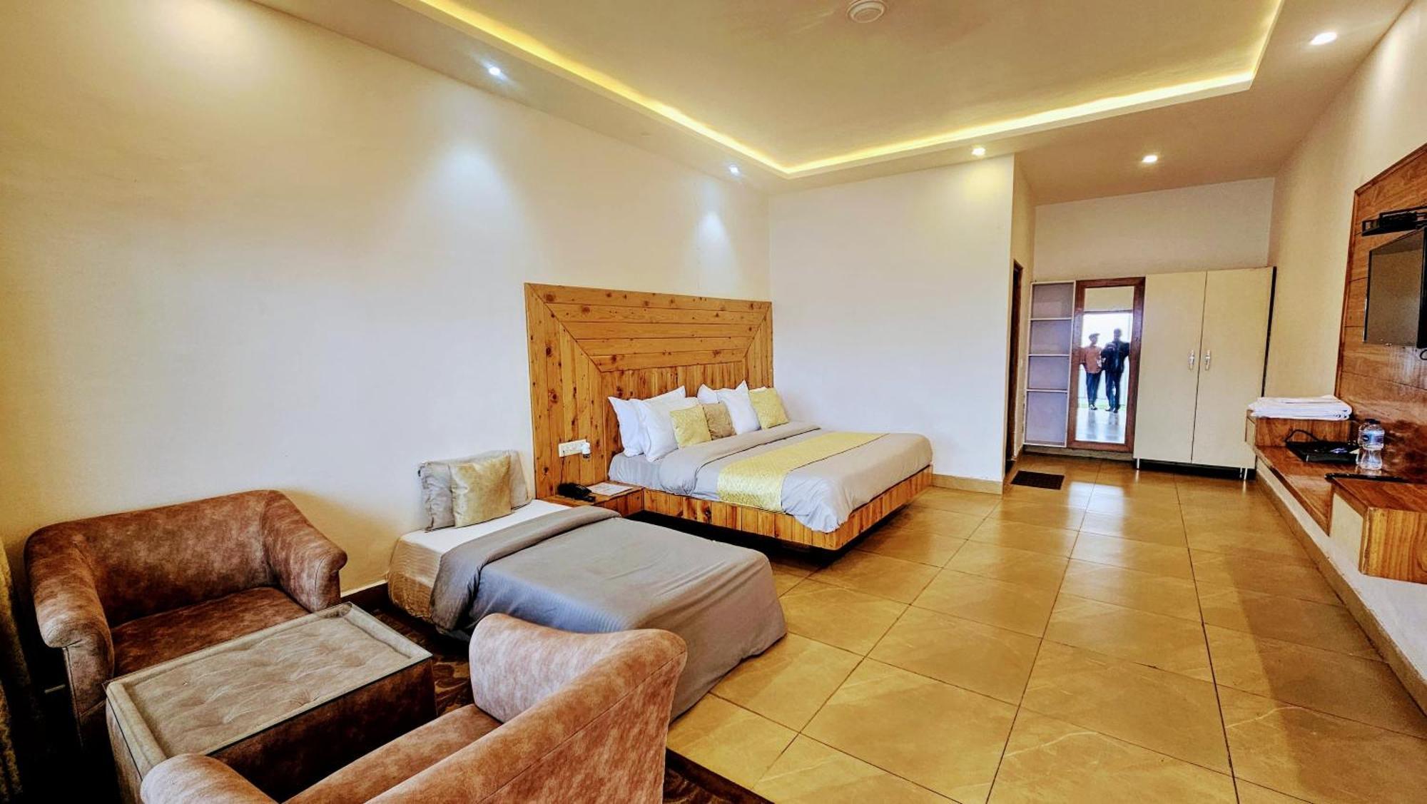 Living On The Edge A Luxury Stay موسوري المظهر الخارجي الصورة